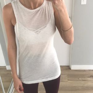 Lightweight  Lululemon Tank- Size 6